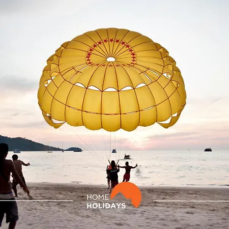 #040 Solar Flat By Holidays